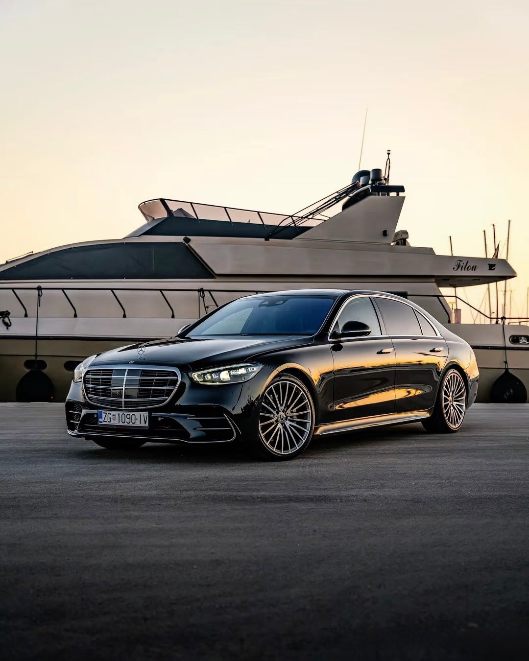 Left Side Mirror Turn Signal Light for Mercedes-Benz C-Class W206 S-Class W223 E-Class W214 | OEM A0999063703 | E-Mark Certified Indicator