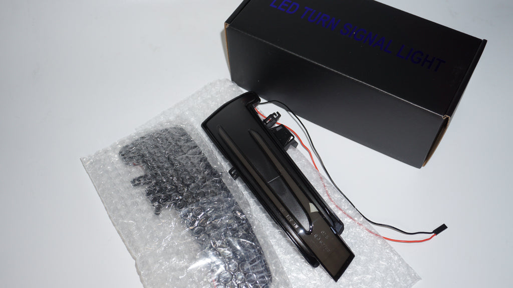 Smoked Black / OEM Clear LED Side Mirror Turn Signal Light for Mercedes-Benz W204 W212 W176 W221 CLA CLS - Upgrade Style - A2129067401