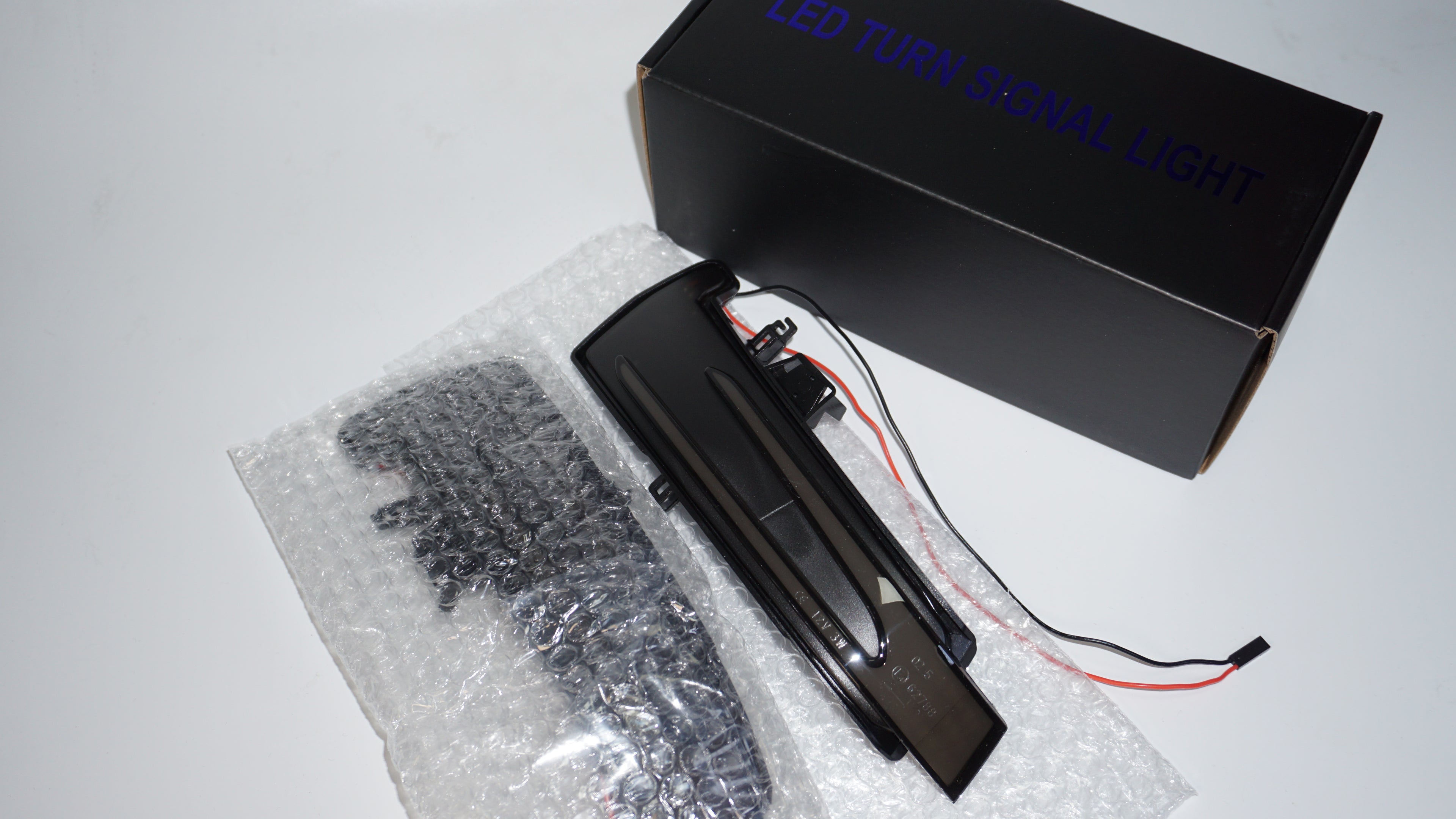 Smoked Black / OEM Clear LED Side Mirror Turn Signal Light for Mercedes-Benz W204 W212 W176 W221 CLA CLS - Upgrade Style - A2129067401