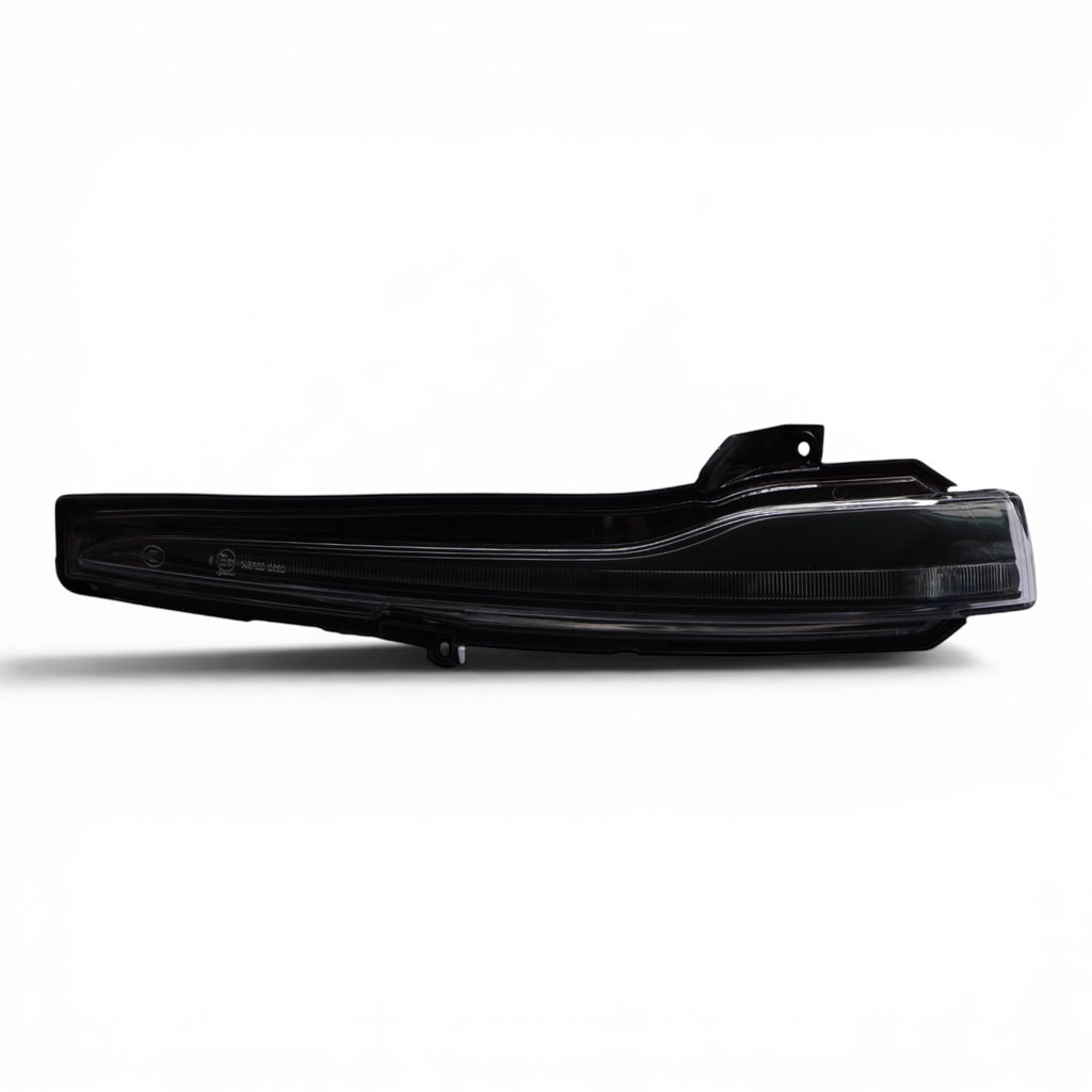 Pair Mirror Turn Signal Lights For Mercedes W205 W213 W222 GLC A0999064601 4701