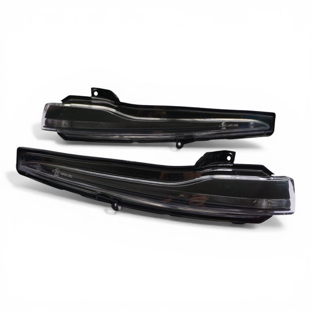 Pair Mirror Turn Signal Lights For Mercedes W205 W213 W222 GLC A0999064601 4701